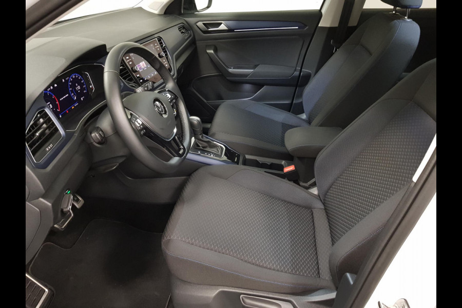 Volkswagen T-Roc 1.5 TSI 150pk DSG United R-Line | Navigatie | 19"Lichtmetalen velgen | Digitale Cockpit | Adaptive Cruise cruise control | Led