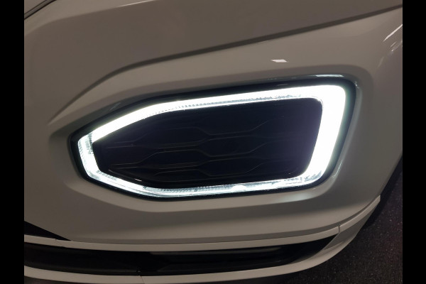 Volkswagen T-Roc 1.5 TSI 150pk DSG United R-Line | Navigatie | 19"Lichtmetalen velgen | Digitale Cockpit | Adaptive Cruise cruise control | Led