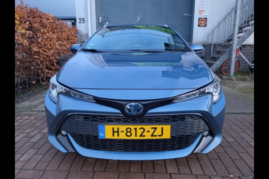 Toyota Corolla Touring Sports 2.0 Hybrid Business Plus