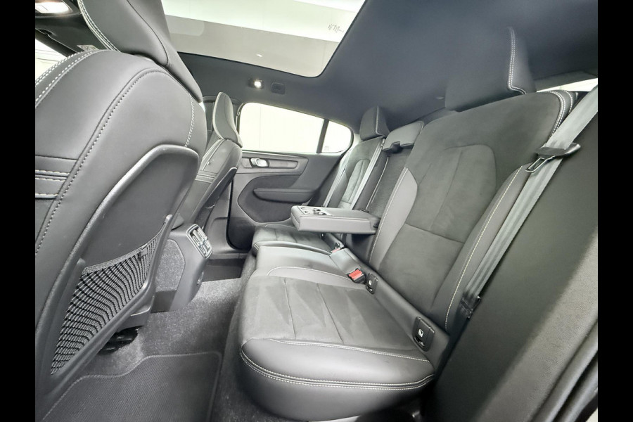 Volvo C40 Recharge Plus 69 kWh SOH 93% STOEL/ STUURVERW. | PANO| WARMTEPOMP| ELEK. TREKHAAK| ELEK. ACHTERKLEP| DODE HOEK| CAMERA|