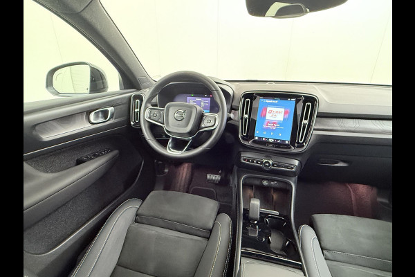 Volvo C40 Recharge Plus 69 kWh SOH 93% STOEL/ STUURVERW. | PANO| WARMTEPOMP| ELEK. TREKHAAK| ELEK. ACHTERKLEP| DODE HOEK| CAMERA|