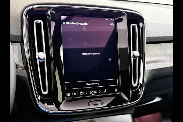 Volvo C40 Recharge Plus 69 kWh SOH 93% STOEL/ STUURVERW. | PANO| WARMTEPOMP| ELEK. TREKHAAK| ELEK. ACHTERKLEP| DODE HOEK| CAMERA|