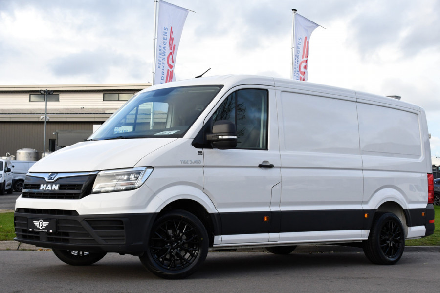 MAN TGE 35 2.0 L3H2 PB Edition Cruise, Camera, Carplay, LED, 180pk, Automaat, Multimedia, Trekhaak, Uniek!