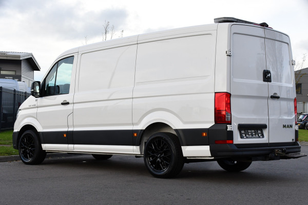 MAN TGE 35 2.0 L3H2 PB Edition Cruise, Camera, Carplay, LED, 180pk, Automaat, Multimedia, Trekhaak, Uniek!