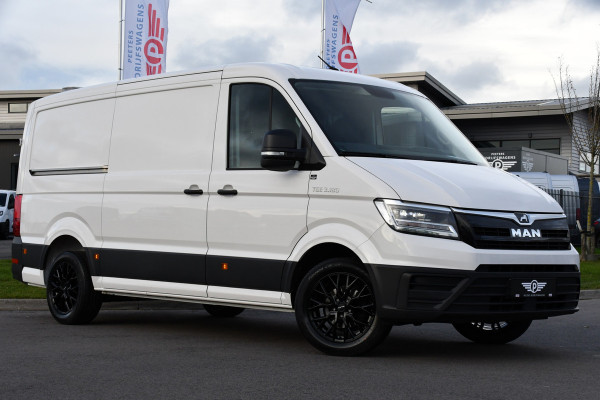 MAN TGE 35 2.0 L3H2 PB Edition Cruise, Camera, Carplay, LED, 180pk, Automaat, Multimedia, Trekhaak, Uniek!