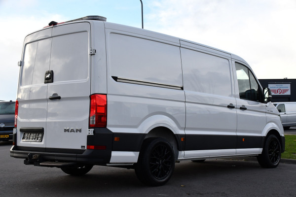 MAN TGE 35 2.0 L3H2 PB Edition Cruise, Camera, Carplay, LED, 180pk, Automaat, Multimedia, Trekhaak, Uniek!