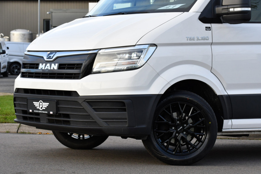 MAN TGE 35 2.0 L3H2 PB Edition Cruise, Camera, Carplay, LED, 180pk, Automaat, Multimedia, Trekhaak, Uniek!