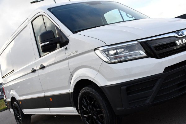 MAN TGE 35 2.0 L3H2 PB Edition Cruise, Camera, Carplay, LED, 180pk, Automaat, Multimedia, Trekhaak, Uniek!