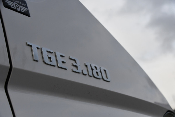 MAN TGE 35 2.0 L3H2 PB Edition Cruise, Camera, Carplay, LED, 180pk, Automaat, Multimedia, Trekhaak, Uniek!