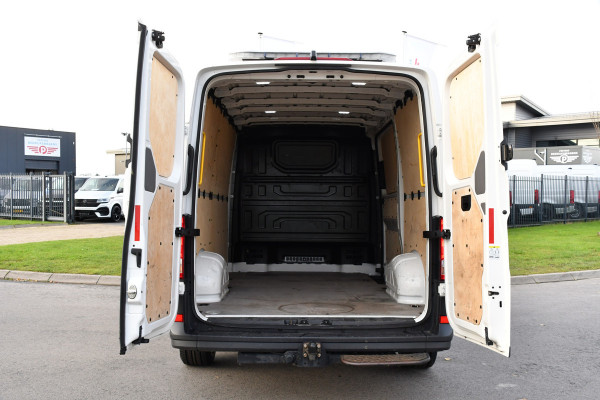 MAN TGE 35 2.0 L3H2 PB Edition Cruise, Camera, Carplay, LED, 180pk, Automaat, Multimedia, Trekhaak, Uniek!