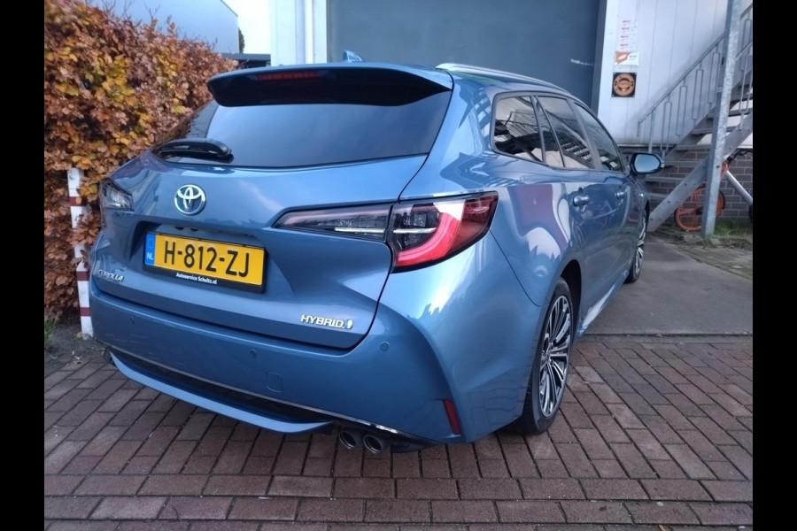 Toyota Corolla Touring Sports 2.0 Hybrid Business Plus