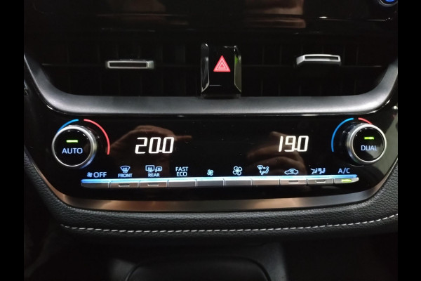 Toyota Corolla Touring Sports 2.0 Hybrid Business Plus