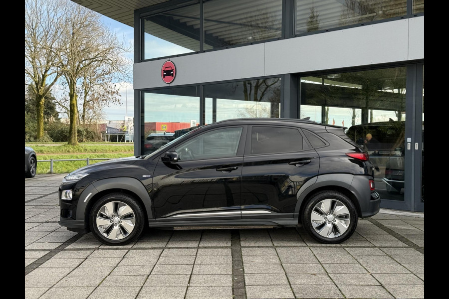 Hyundai Kona Aut. EV Fashion 64 kWh | Trekhaak | Navi | Carplay |