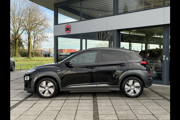 Hyundai Kona Aut. EV Fashion 64 kWh | Trekhaak | Navi | Carplay |