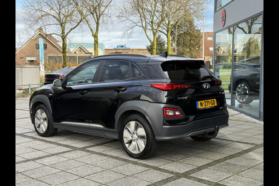 Hyundai Kona Aut. EV Fashion 64 kWh | Trekhaak | Navi | Carplay |