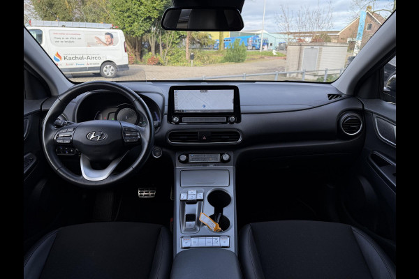 Hyundai Kona Aut. EV Fashion 64 kWh | Trekhaak | Navi | Carplay |