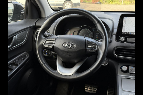 Hyundai Kona Aut. EV Fashion 64 kWh | Trekhaak | Navi | Carplay |