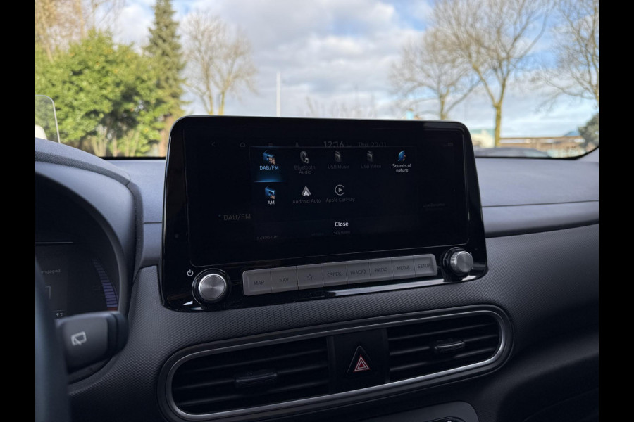 Hyundai Kona Aut. EV Fashion 64 kWh | Trekhaak | Navi | Carplay |