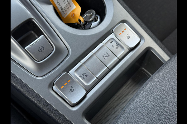 Hyundai Kona Aut. EV Fashion 64 kWh | Trekhaak | Navi | Carplay |