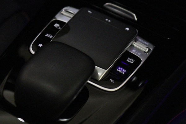 Mercedes-Benz A-Klasse 220 AMG /PANODAK/SFEERV/KEYLESS/CAM/MEOMORY/BOMVOL