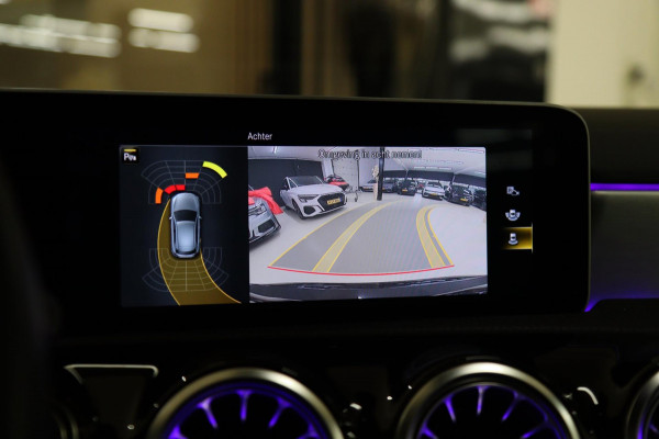 Mercedes-Benz A-Klasse 220 AMG /PANODAK/SFEERV/KEYLESS/CAM/MEOMORY/BOMVOL