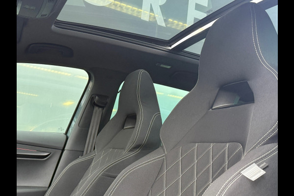 Škoda Karoq 1.5 TSI DSG Sportline Pano|Sfeer|Canton|Dealer Onderhouden