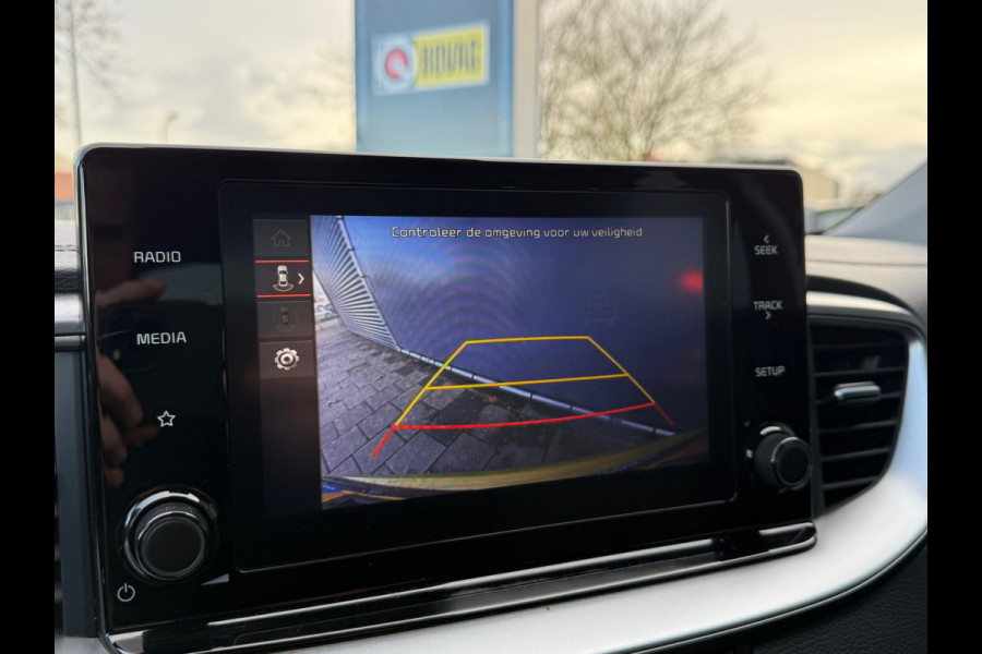 Kia Xceed BWJ 2023 | 1.0T 120PK ComfortLine | CLIMA | CAMERA A | STOELVERW | STUURWIELVERW | CARPLAY | NAVI | LICHTMETAAL |