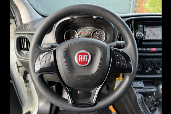 Fiat Dobló Cargo 1.6 MJ 105 PK / L1H1 / 1e EIG. / AIRCO / CRUISE / TREKHAAK / NAVI / 3-ZITS
