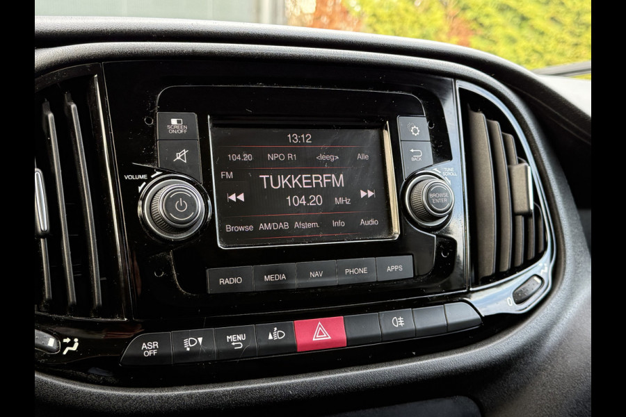 Fiat Dobló Cargo 1.6 MJ 105 PK / L1H1 / 1e EIG. / AIRCO / CRUISE / TREKHAAK / NAVI / 3-ZITS