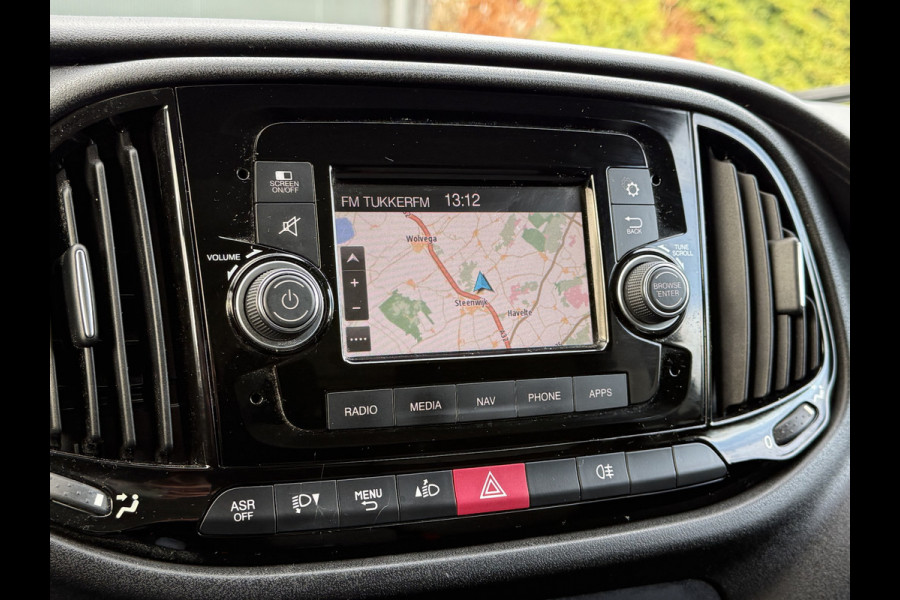 Fiat Dobló Cargo 1.6 MJ 105 PK / L1H1 / 1e EIG. / AIRCO / CRUISE / TREKHAAK / NAVI / 3-ZITS