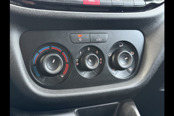 Fiat Dobló Cargo 1.6 MJ 105 PK / L1H1 / 1e EIG. / AIRCO / CRUISE / TREKHAAK / NAVI / 3-ZITS