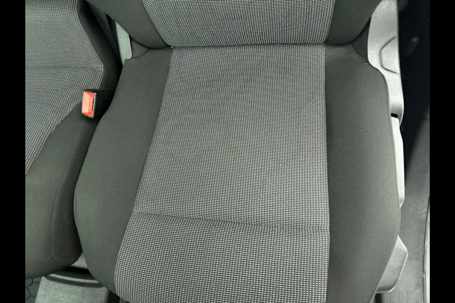 Opel Combo 1.5 BlueHDi 130 S&S L2 Apple Carplay / Android Auto Navigatie Trekhaak Airco Camera Cruise Control Parkeersensoren V+A DAB