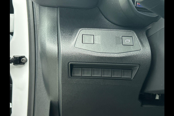 Opel Combo 1.5 BlueHDi 130 S&S L2 Apple Carplay / Android Auto Navigatie Trekhaak Airco Camera Cruise Control Parkeersensoren V+A DAB