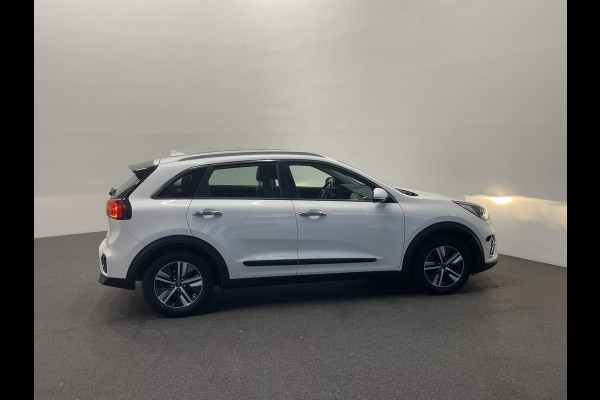 Kia Niro 1.6 GDi Hybrid DynamicLine Navigatie Apple Carplay/Android Auto Camera Parkeersensoren achter Cruise Control Climate Control Lichtmetalen velgen