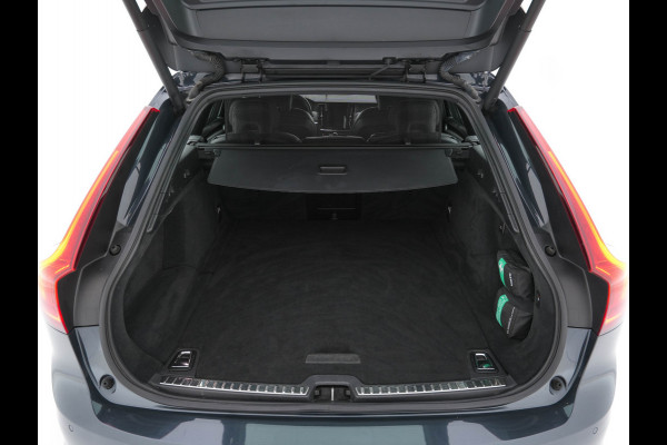 Volvo V90 2.0 D4 R-Design (INCL-BTW) *LEATHER-MICROFIBRE | DIGI-COCKPIT | FULL-LED | HARMAN/KARDON | HEATED-SPORTSEATS | LANE-ASSIST | NAVI-FULLMAP | CAMERA | DAB+ | PRIVACY-GLASS | ECC | PDC | TOWBAR | 19''ALU*