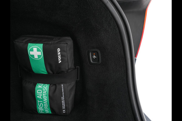 Volvo V90 2.0 D4 R-Design (INCL-BTW) *LEATHER-MICROFIBRE | DIGI-COCKPIT | FULL-LED | HARMAN/KARDON | HEATED-SPORTSEATS | LANE-ASSIST | NAVI-FULLMAP | CAMERA | DAB+ | PRIVACY-GLASS | ECC | PDC | TOWBAR | 19''ALU*