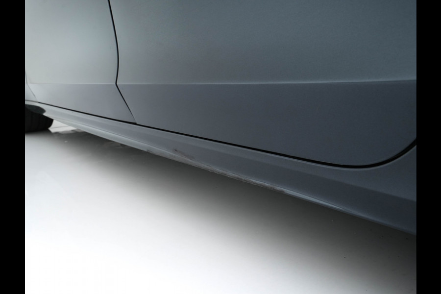 Volvo V90 2.0 D4 R-Design (INCL-BTW) *LEATHER-MICROFIBRE | DIGI-COCKPIT | FULL-LED | HARMAN/KARDON | HEATED-SPORTSEATS | LANE-ASSIST | NAVI-FULLMAP | CAMERA | DAB+ | PRIVACY-GLASS | ECC | PDC | TOWBAR | 19''ALU*