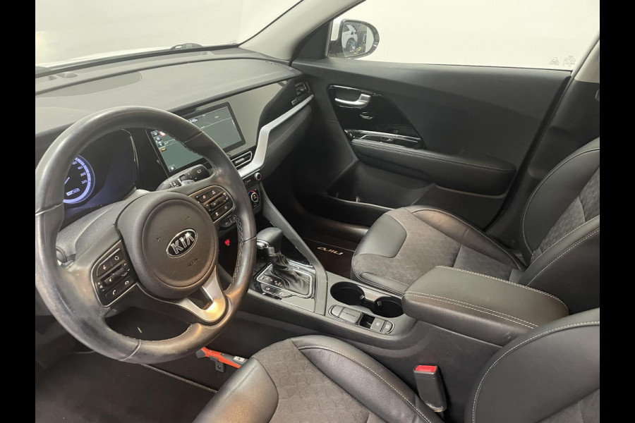 Kia Niro 1.6 GDi Hybrid DynamicLine Navigatie Apple Carplay/Android Auto Camera Parkeersensoren achter Cruise Control Climate Control Lichtmetalen velgen