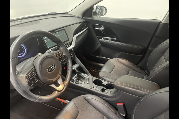 Kia Niro 1.6 GDi Hybrid DynamicLine Navigatie Apple Carplay/Android Auto Camera Parkeersensoren achter Cruise Control Climate Control Lichtmetalen velgen
