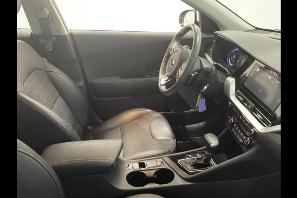 Kia Niro 1.6 GDi Hybrid DynamicLine Navigatie Apple Carplay/Android Auto Camera Parkeersensoren achter Cruise Control Climate Control Lichtmetalen velgen