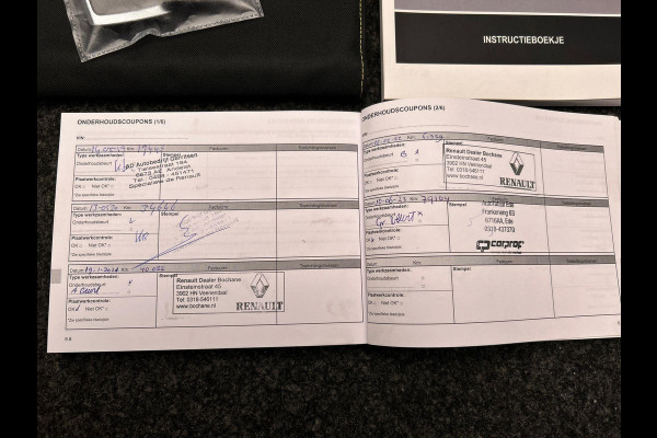 Renault Kadjar 1.2 TCe Intens Trekhaak Camera Climate Panoramadak Keyless