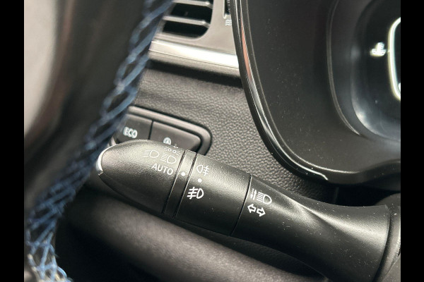 Renault Kadjar 1.2 TCe Intens Trekhaak Camera Climate Panoramadak Keyless