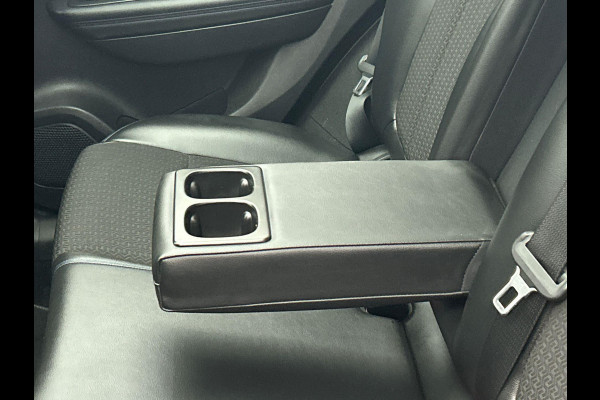 Renault Kadjar 1.2 TCe Intens Trekhaak Camera Climate Panoramadak Keyless