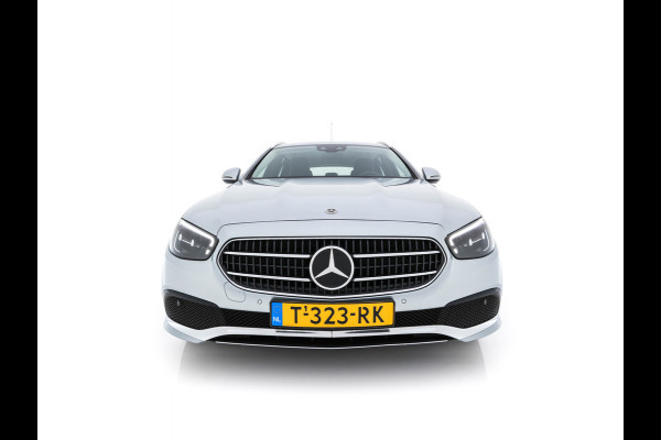 Mercedes-Benz E-Klasse Estate 300 de Luxury Line ( Plug-in ) (INCL-BTW) Aut. *LEATHER | FULL-LED | WIDESCREEN-COCKPIT | BLIND-SPOT | AMBIENT-LIGHT | HEATED-SPORTSEATS | CAMERA | DAB+ | NAVI-FULLMAP | PDC | ADAPTIVE-CRUISE | ECC | 18''ALU*