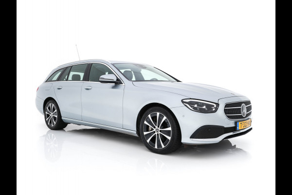 Mercedes-Benz E-Klasse Estate 300 de Luxury Line (INCL-BTW) Aut. *ADAPTIVE-CRUISE | LUXURY-LEATHER | FULL-LED | WIDE-SCREEN-DIGICOCKPIT | BLIND-SPOT | AMBIENT-LIGHT | HEATED-SPORTSEATS | CAMERA | DAB+ | NAVI-FULLMAP | PDC | ECC | 18''ALU*