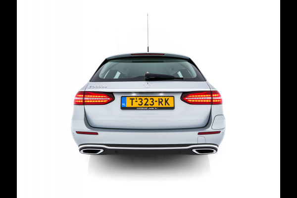 Mercedes-Benz E-Klasse Estate 300 de Luxury Line ( Plug-in ) (INCL-BTW) Aut. *LEATHER | FULL-LED | WIDESCREEN-COCKPIT | BLIND-SPOT | AMBIENT-LIGHT | HEATED-SPORTSEATS | CAMERA | DAB+ | NAVI-FULLMAP | PDC | ADAPTIVE-CRUISE | ECC | 18''ALU*