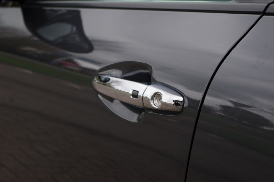 Kia Niro 1.6 GDi Hybrid SportsLine, Adap. Cruie Control, Climate Control, Camera