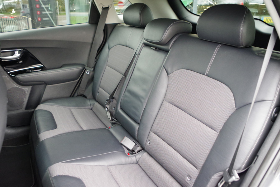 Kia Niro 1.6 GDi Hybrid SportsLine, Adap. Cruie Control, Climate Control, Camera