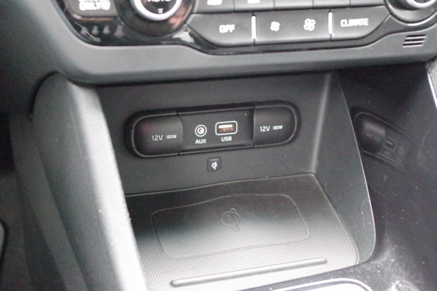 Kia Niro 1.6 GDi Hybrid SportsLine, Adap. Cruie Control, Climate Control, Camera