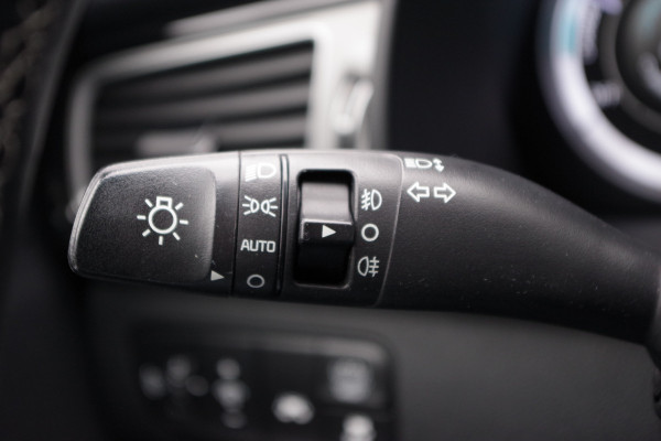 Kia Niro 1.6 GDi Hybrid SportsLine, Adap. Cruie Control, Climate Control, Camera